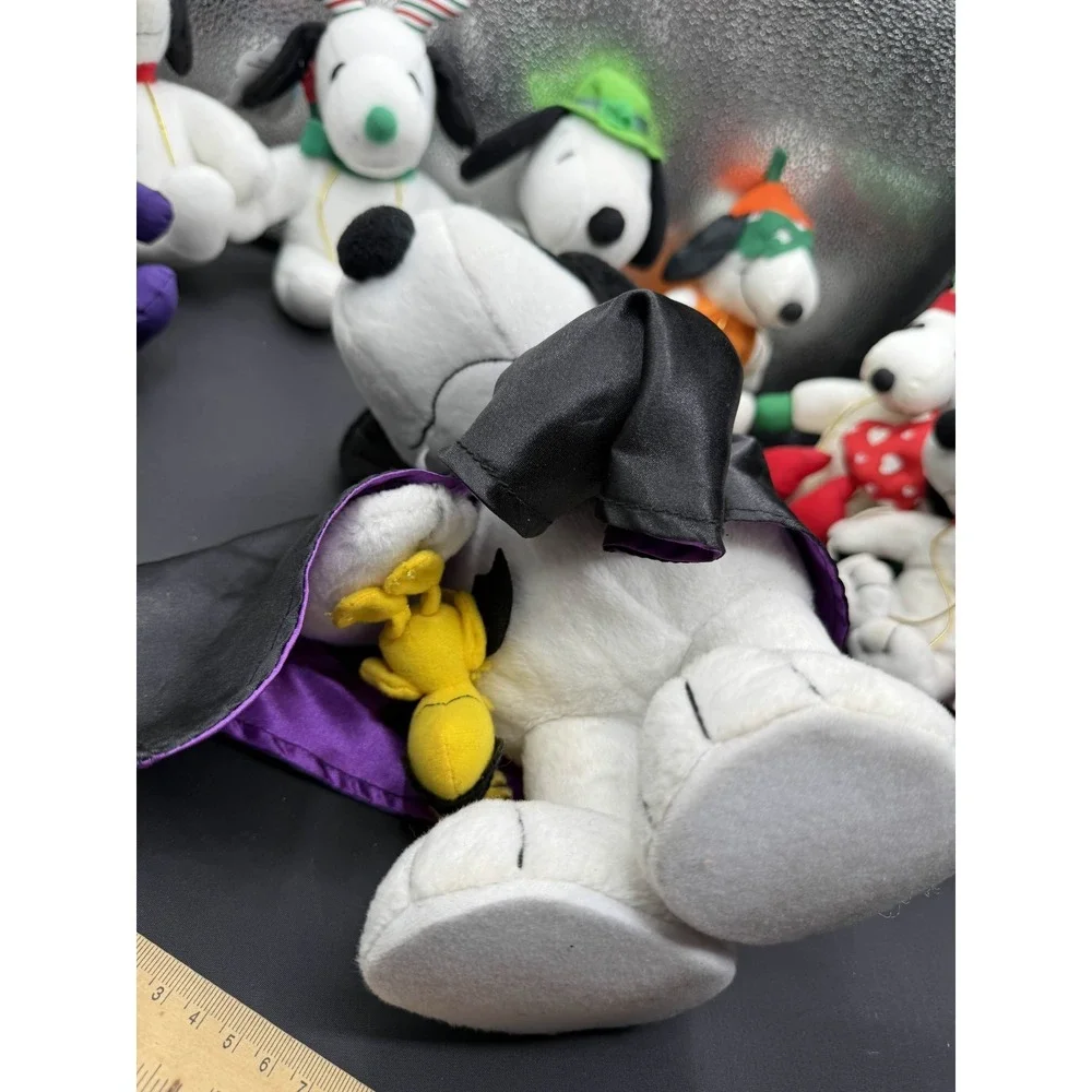 Vintage Hallmark Snoopy Peanuts Beanbag Plush Holiday Collection Lot of 8 Used
